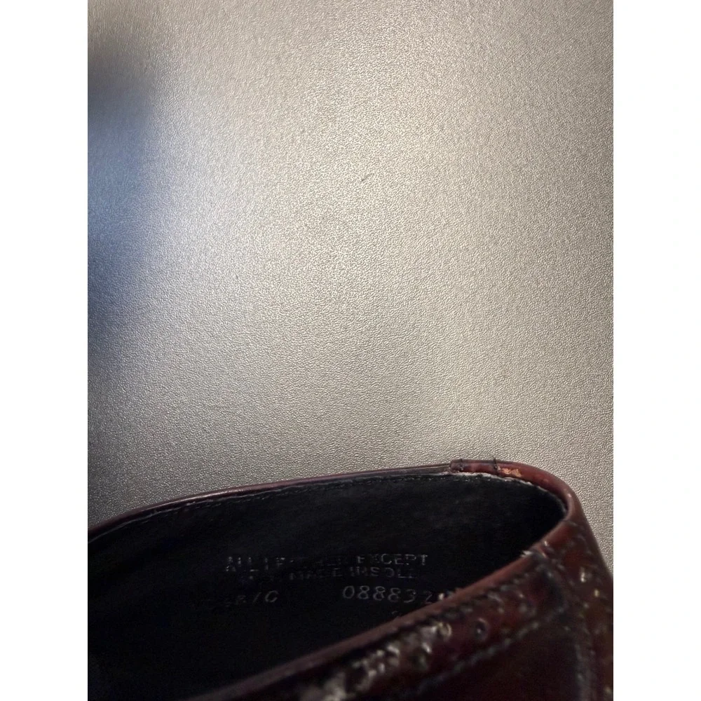 N/A classic wingtip
